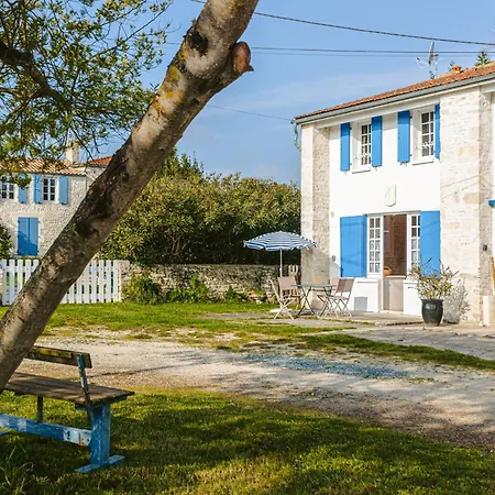 Ferienhaus Maison Cosy Dans Un Domaine